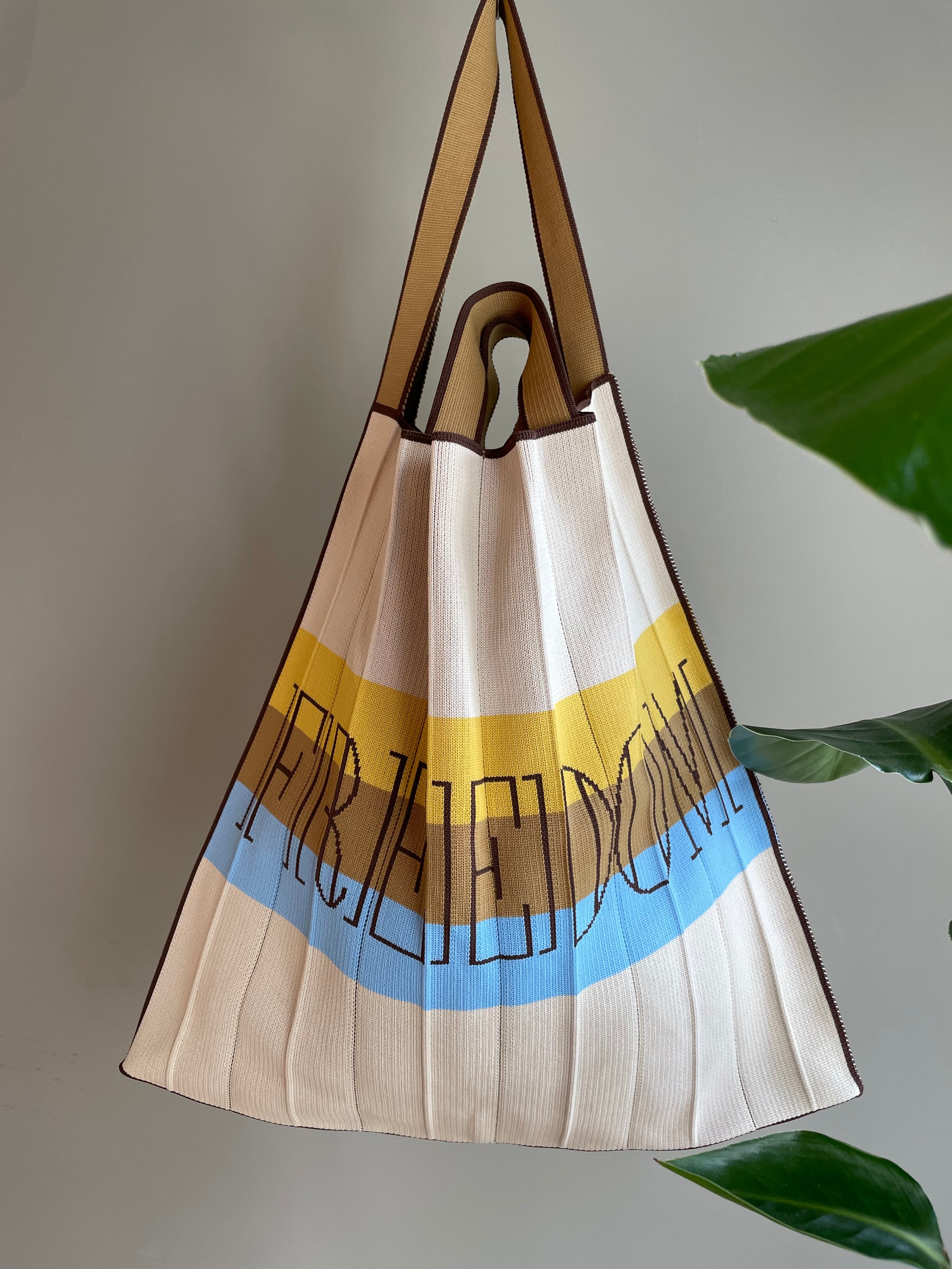 Mam / FREEDOM / Beige