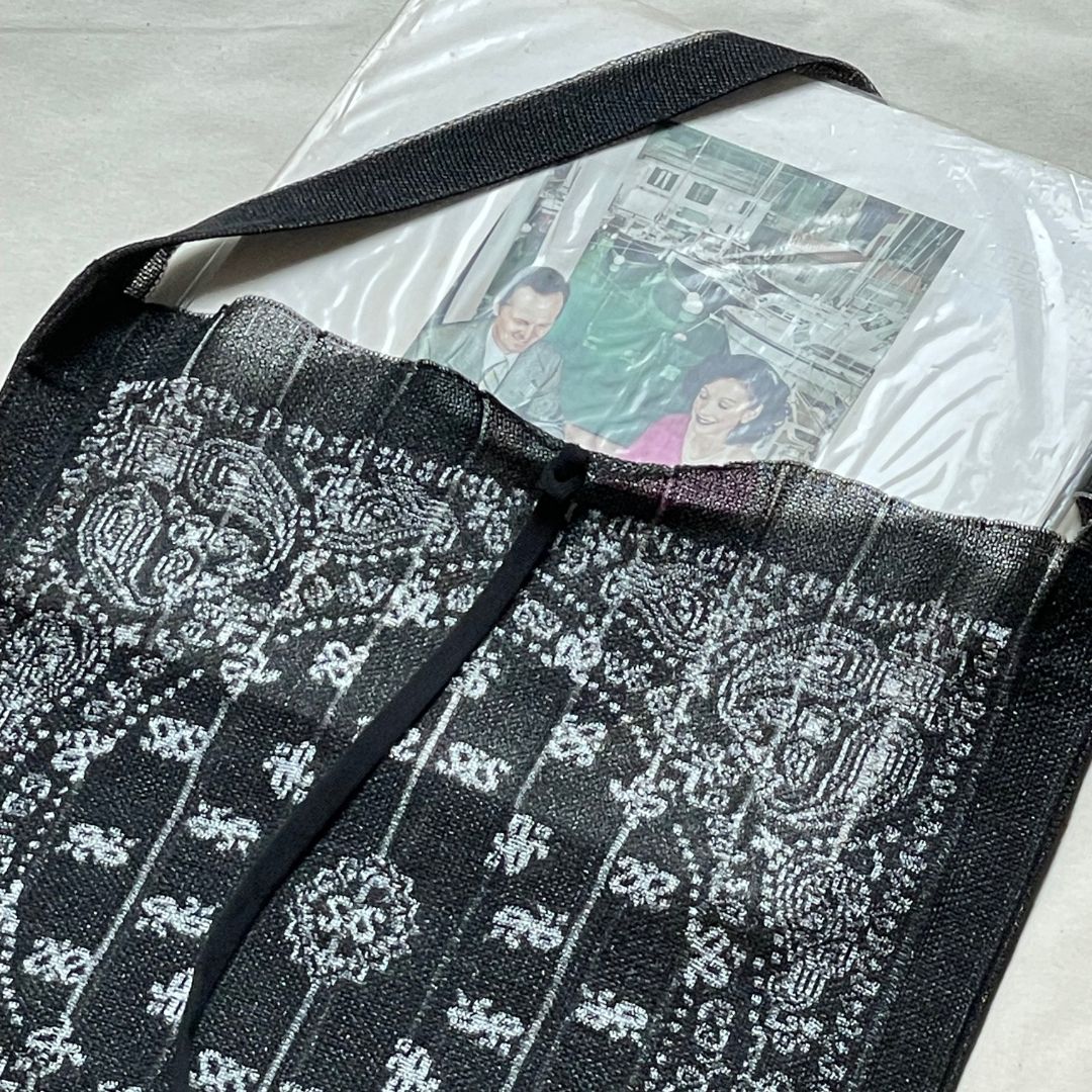 Sketty / Paisley / Black