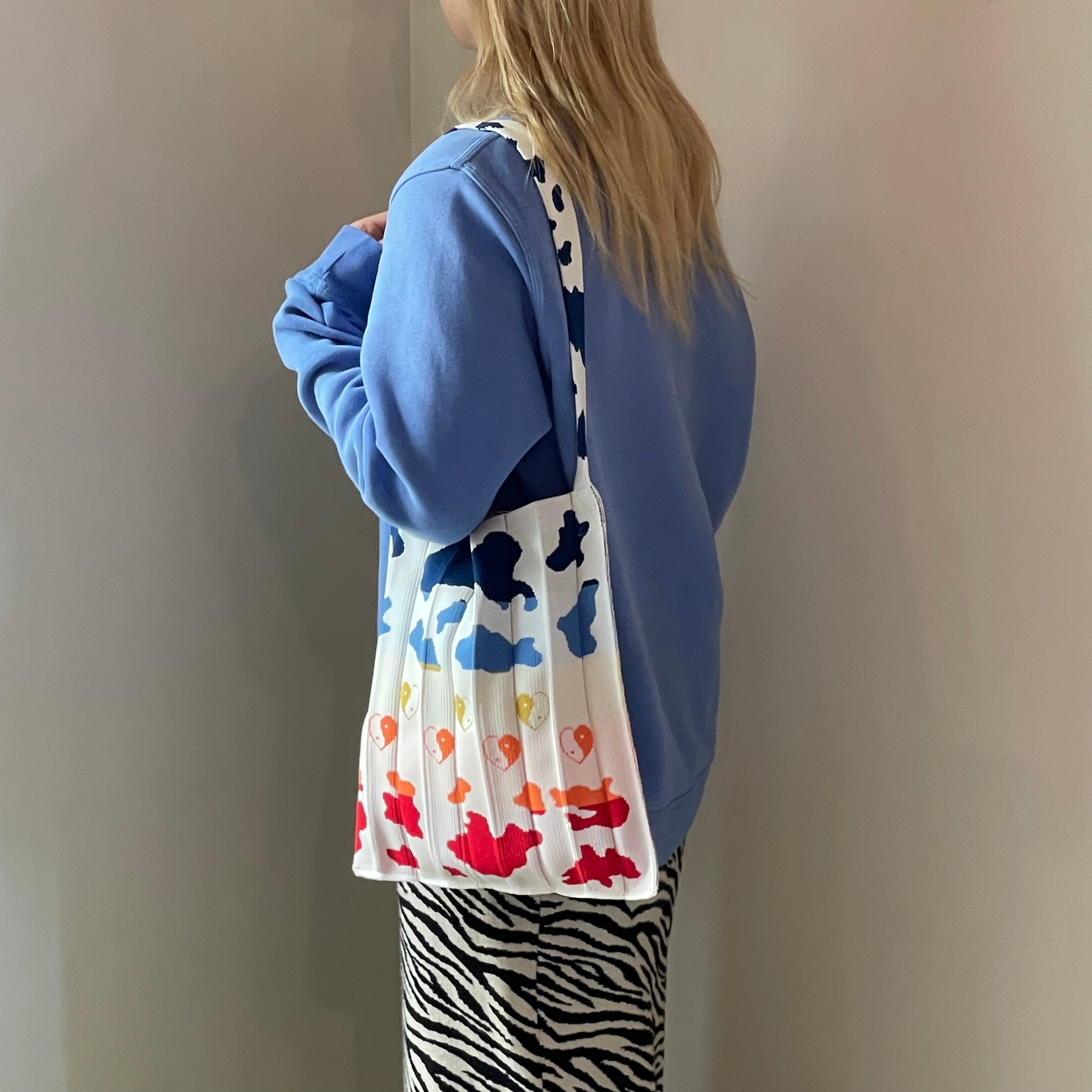 Knitty / Cow / Rainbow