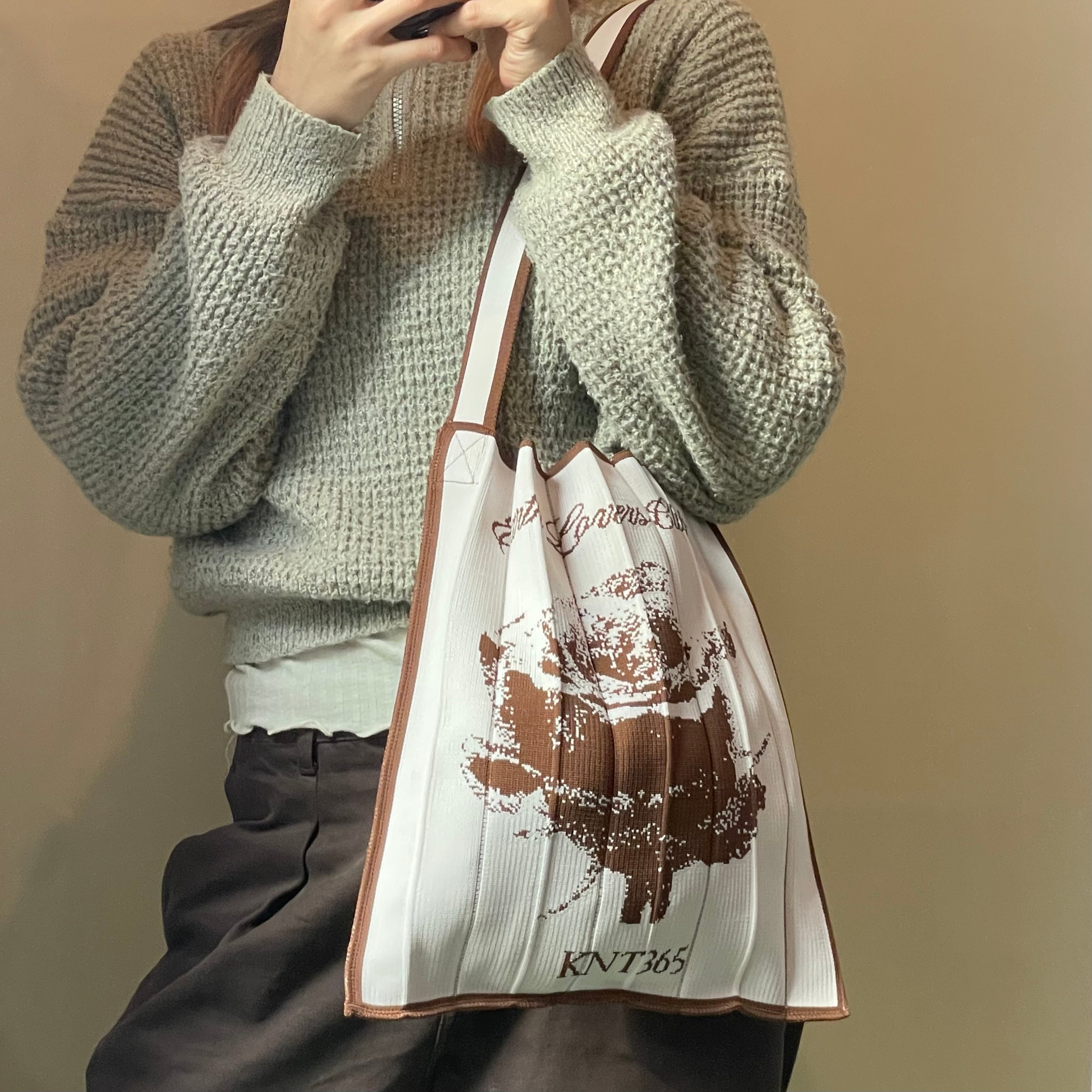 Knitty / Rose / Beige