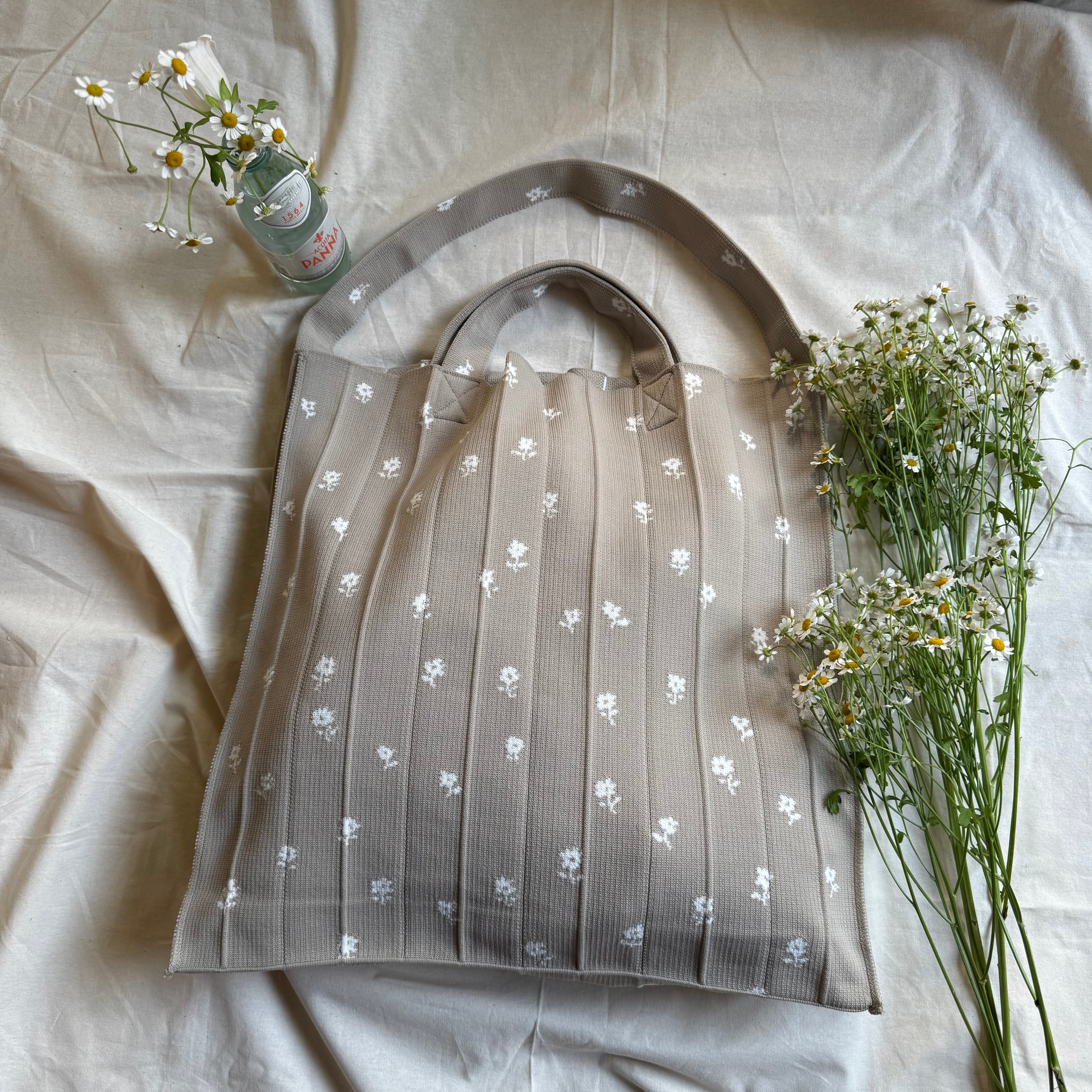 Mam / Garden / Beige