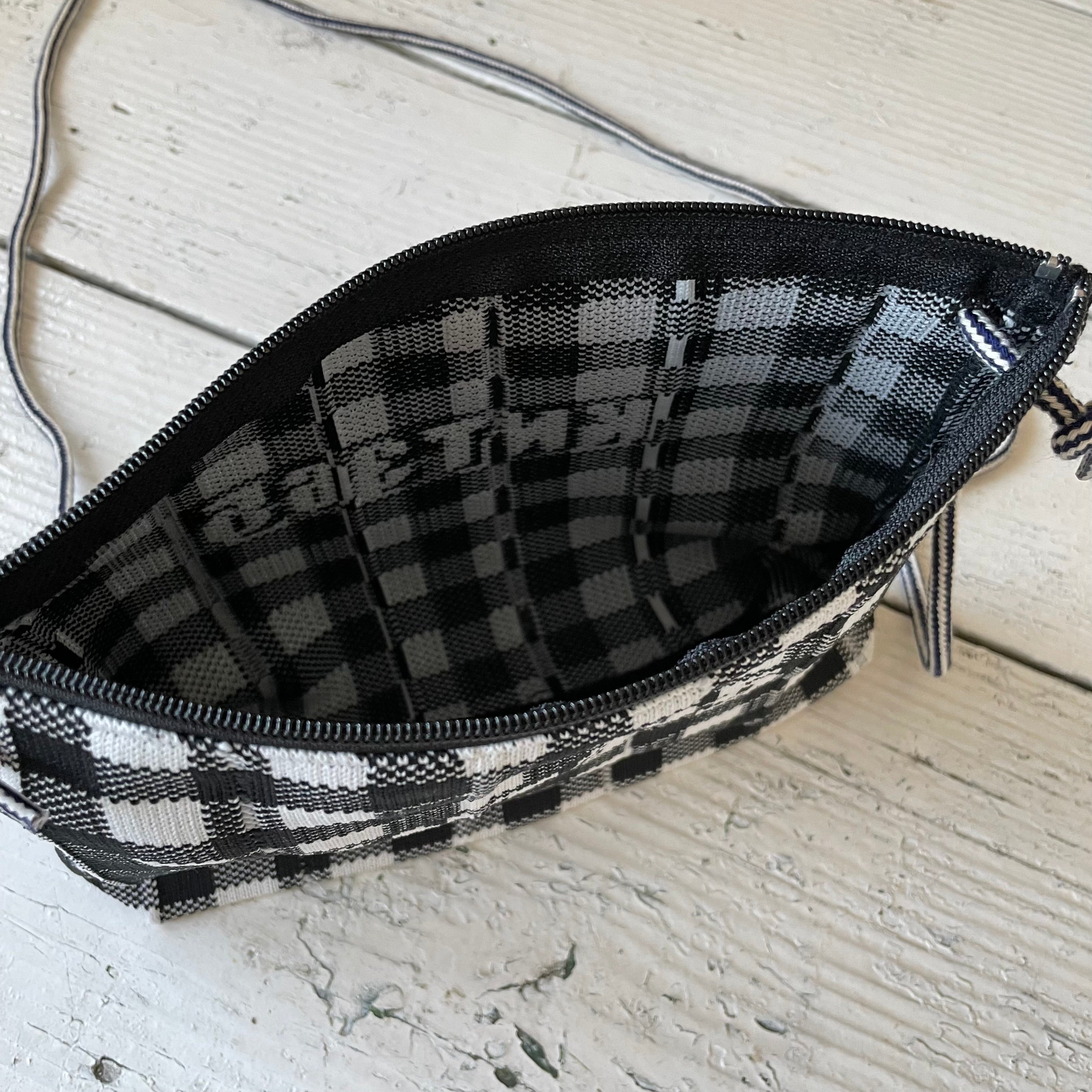 Ziptty / Gingham / Black