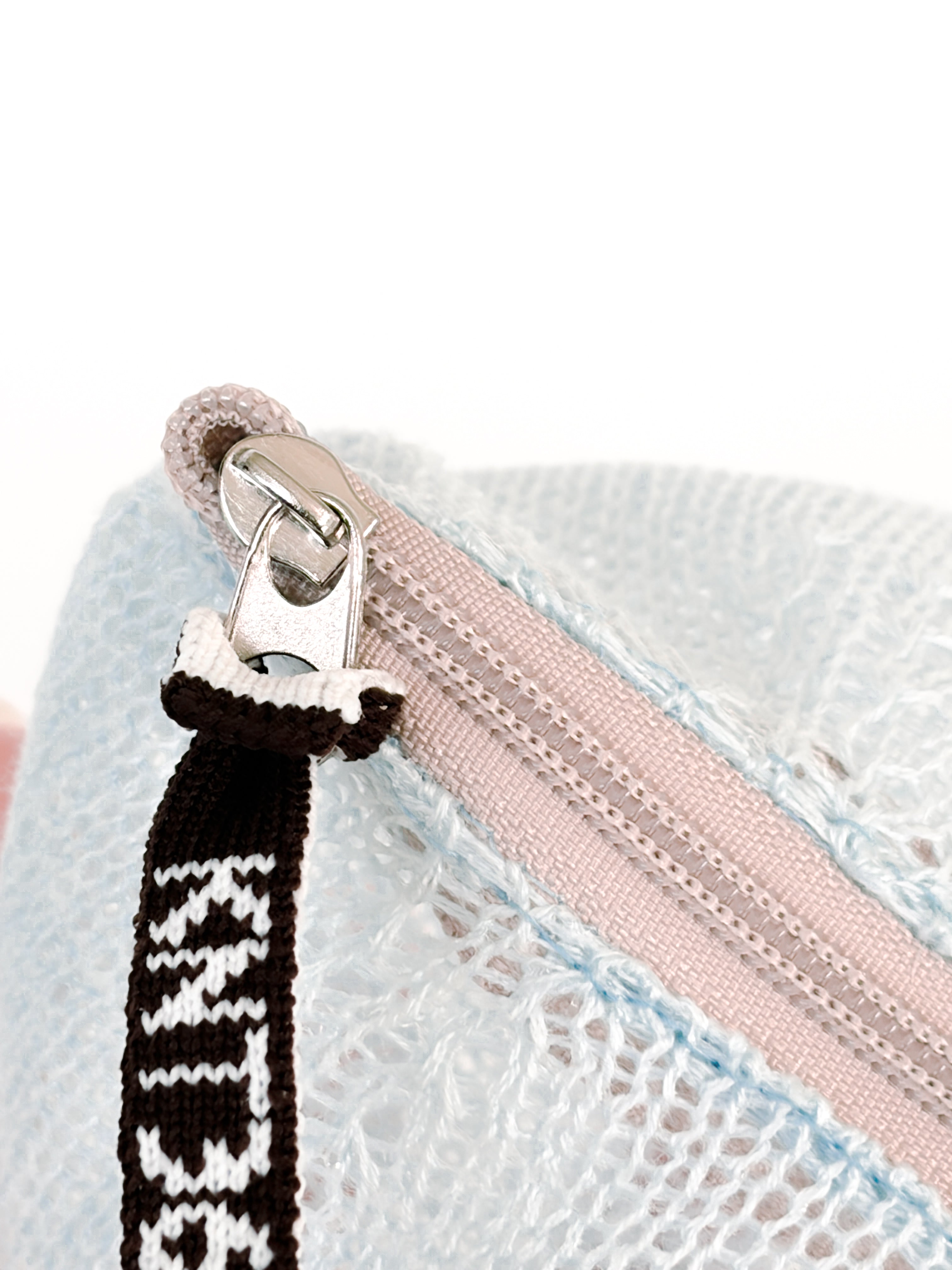 Globe Pouch Small