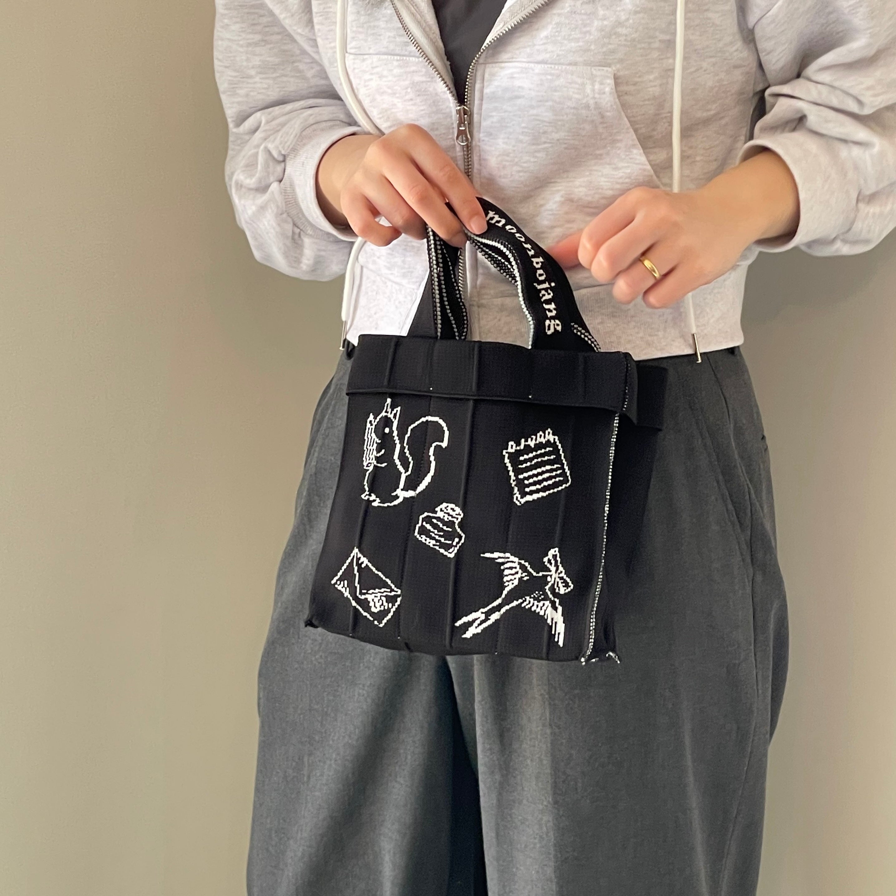 Co-Knitty / Moonbojang / 黑色