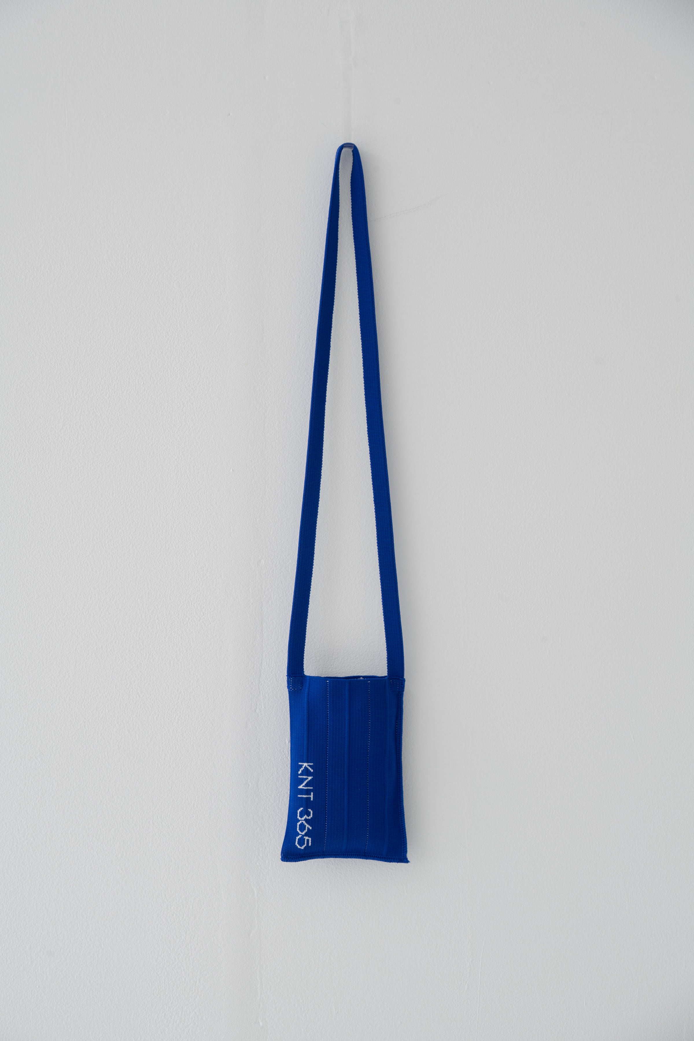 Me-Knitty House Logo Blue
