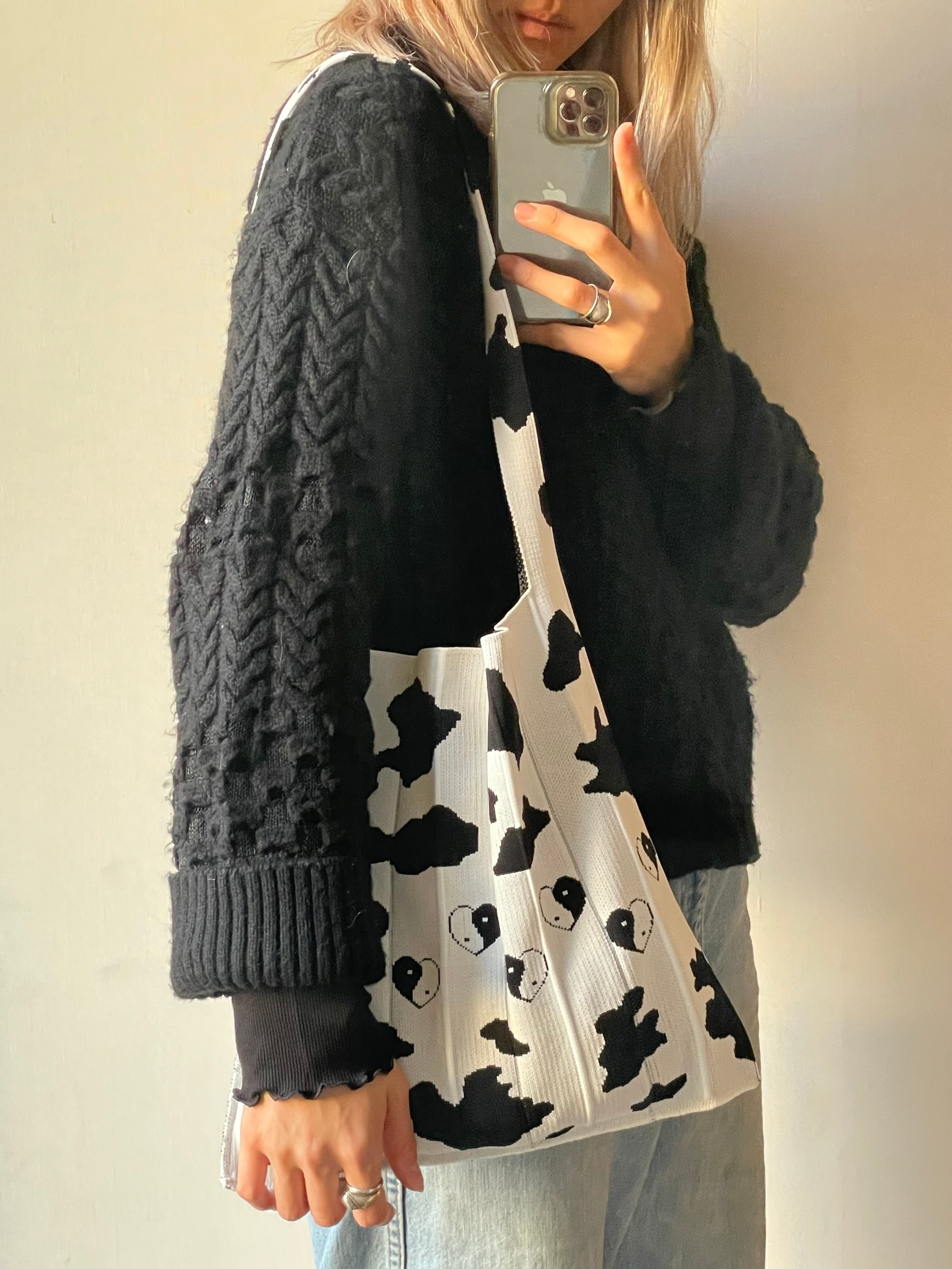 Knitty / Cow / White