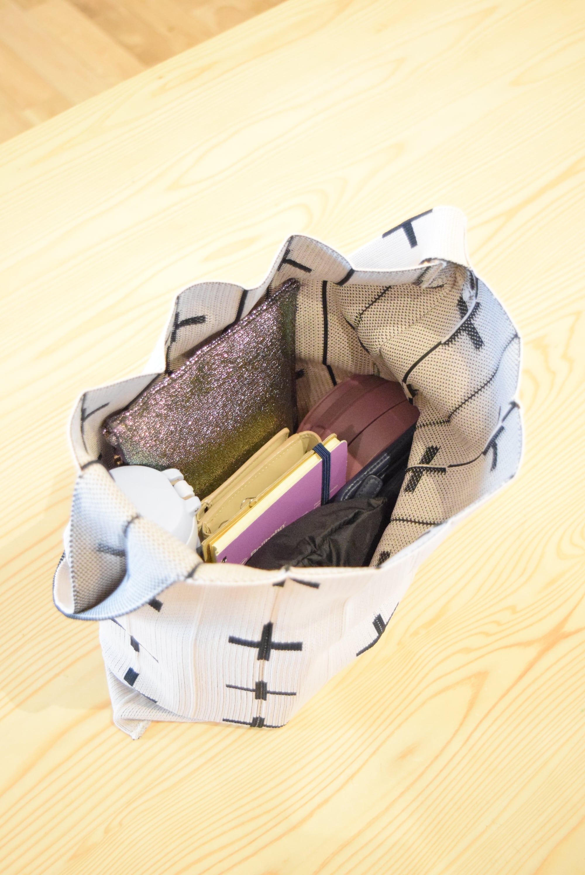 Knitty / Wish / white