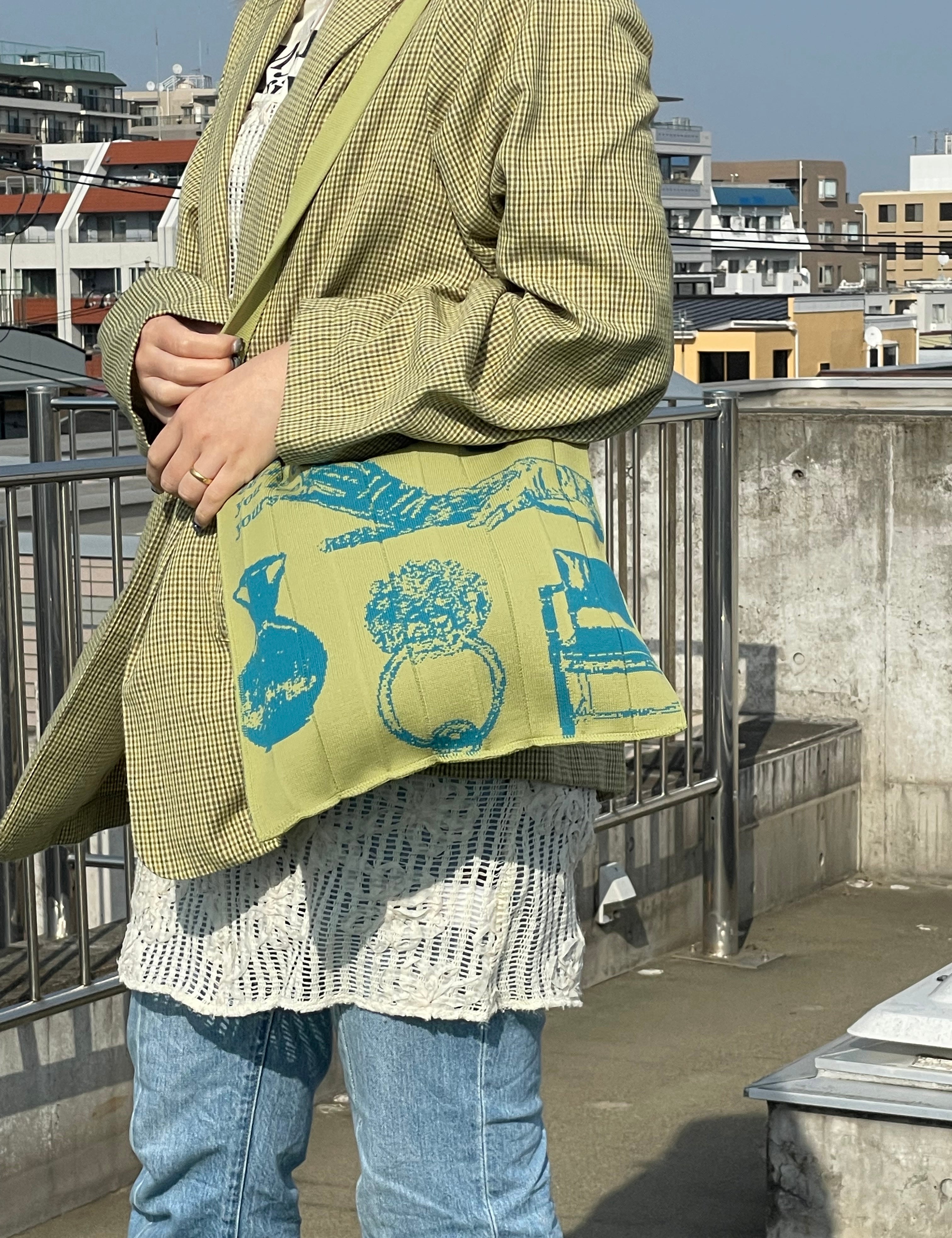 Knitty Yourself Yellow