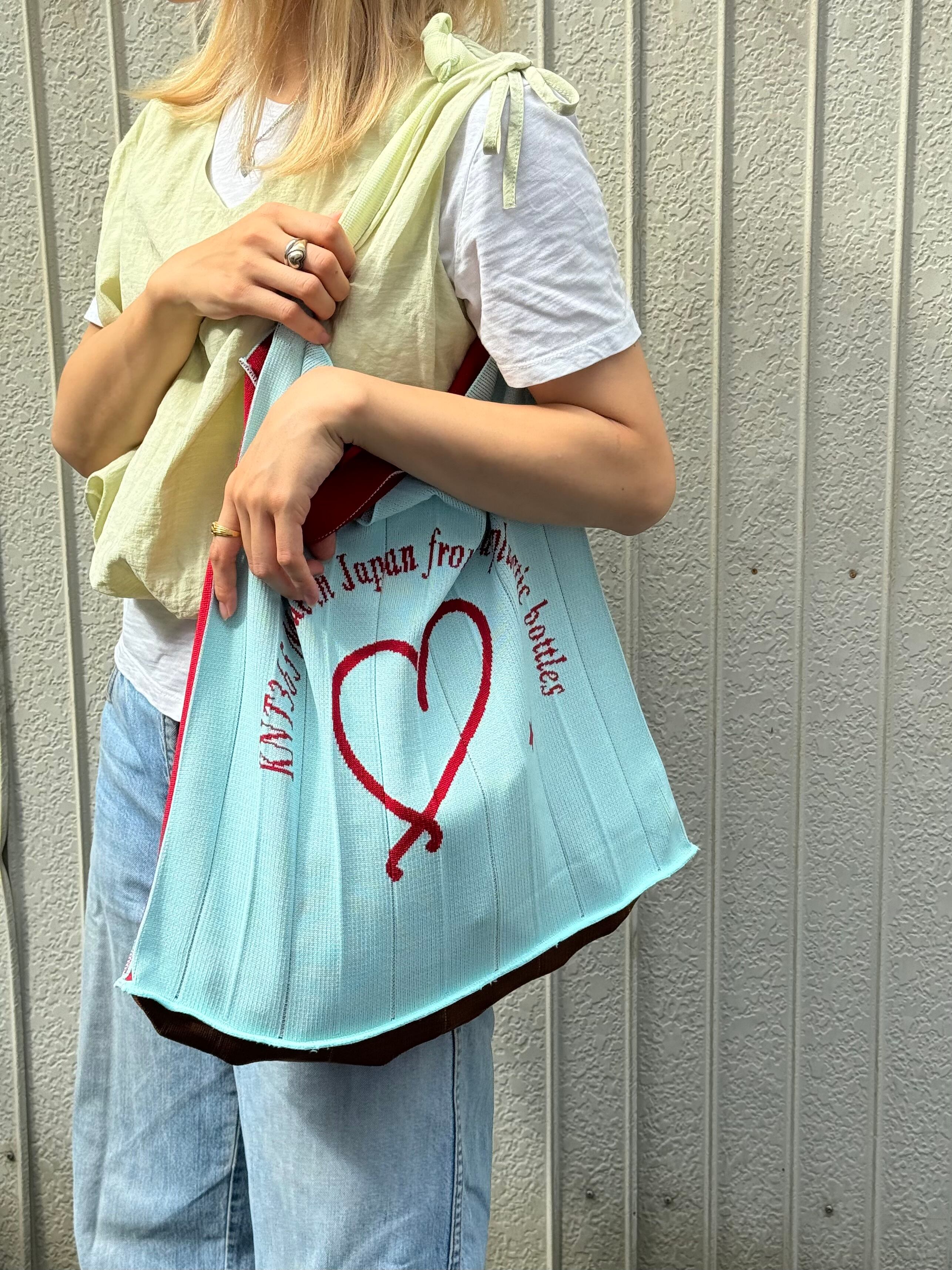 Mam / Heart / Lt.Blue [Delivery after 10/1]