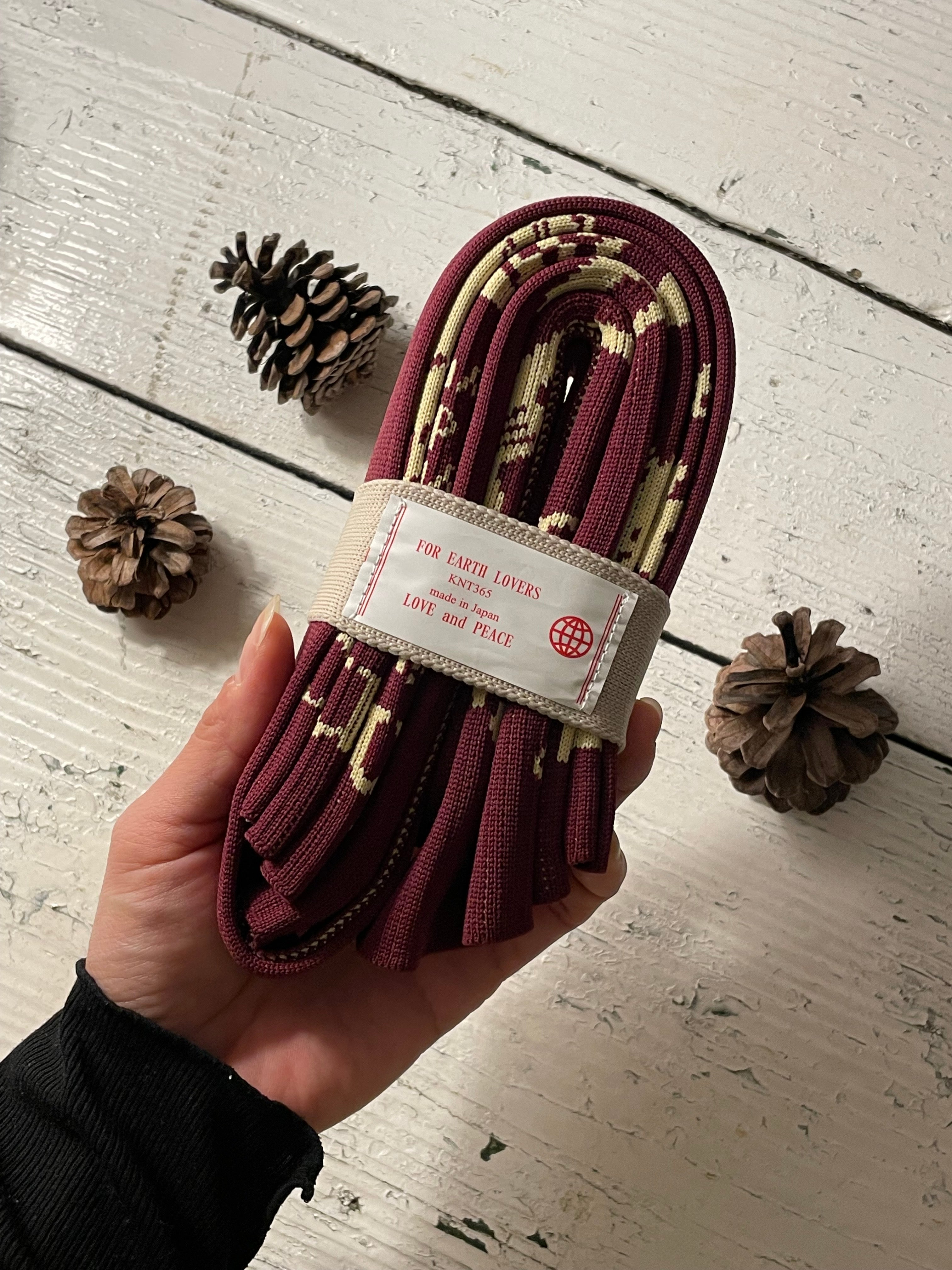 Knitty Motif Winered