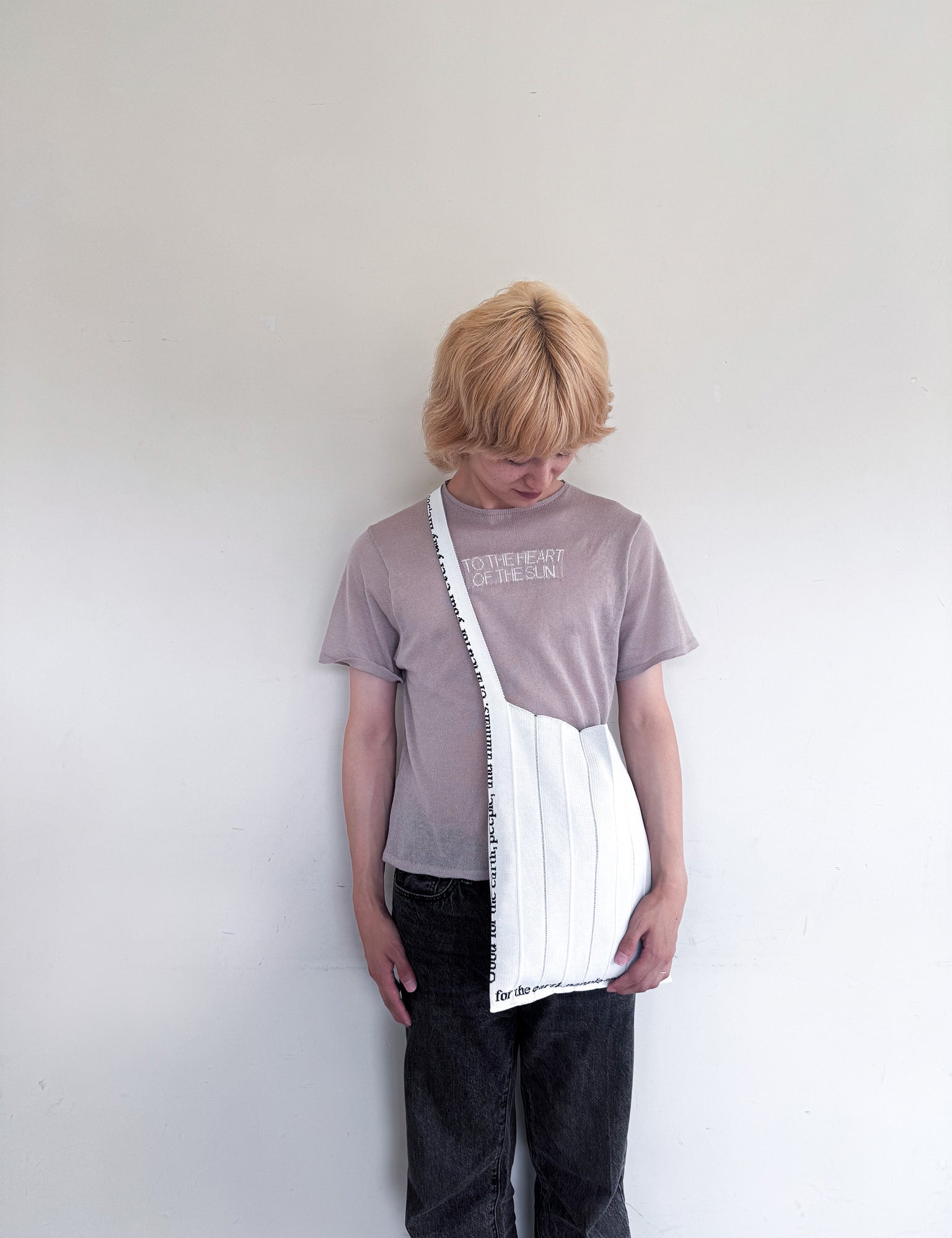 Knitty Anthem White