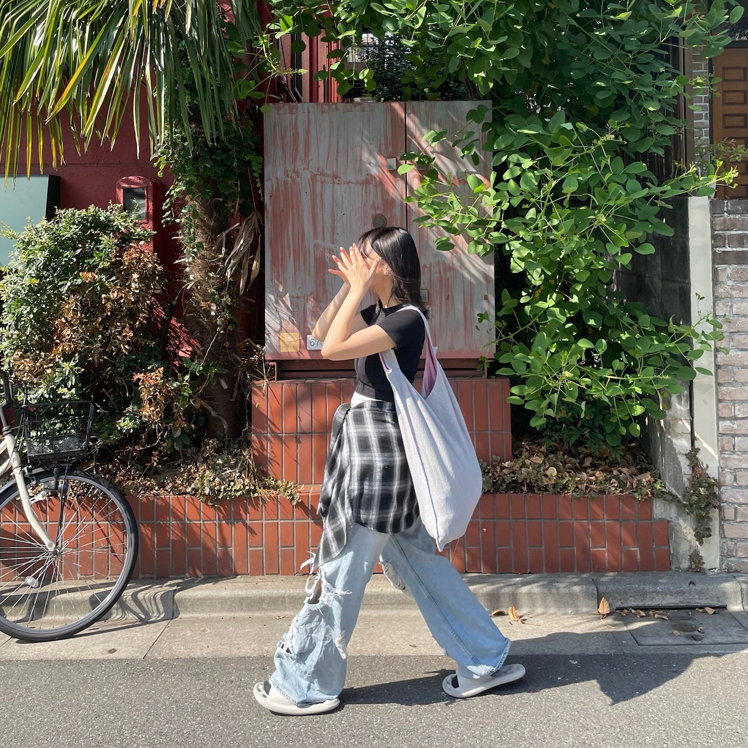 Hammocktty / 標誌 / 淺灰色