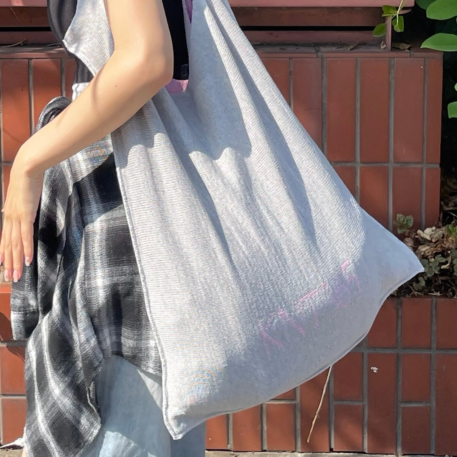 Hammocktty / 標誌 / 淺灰色