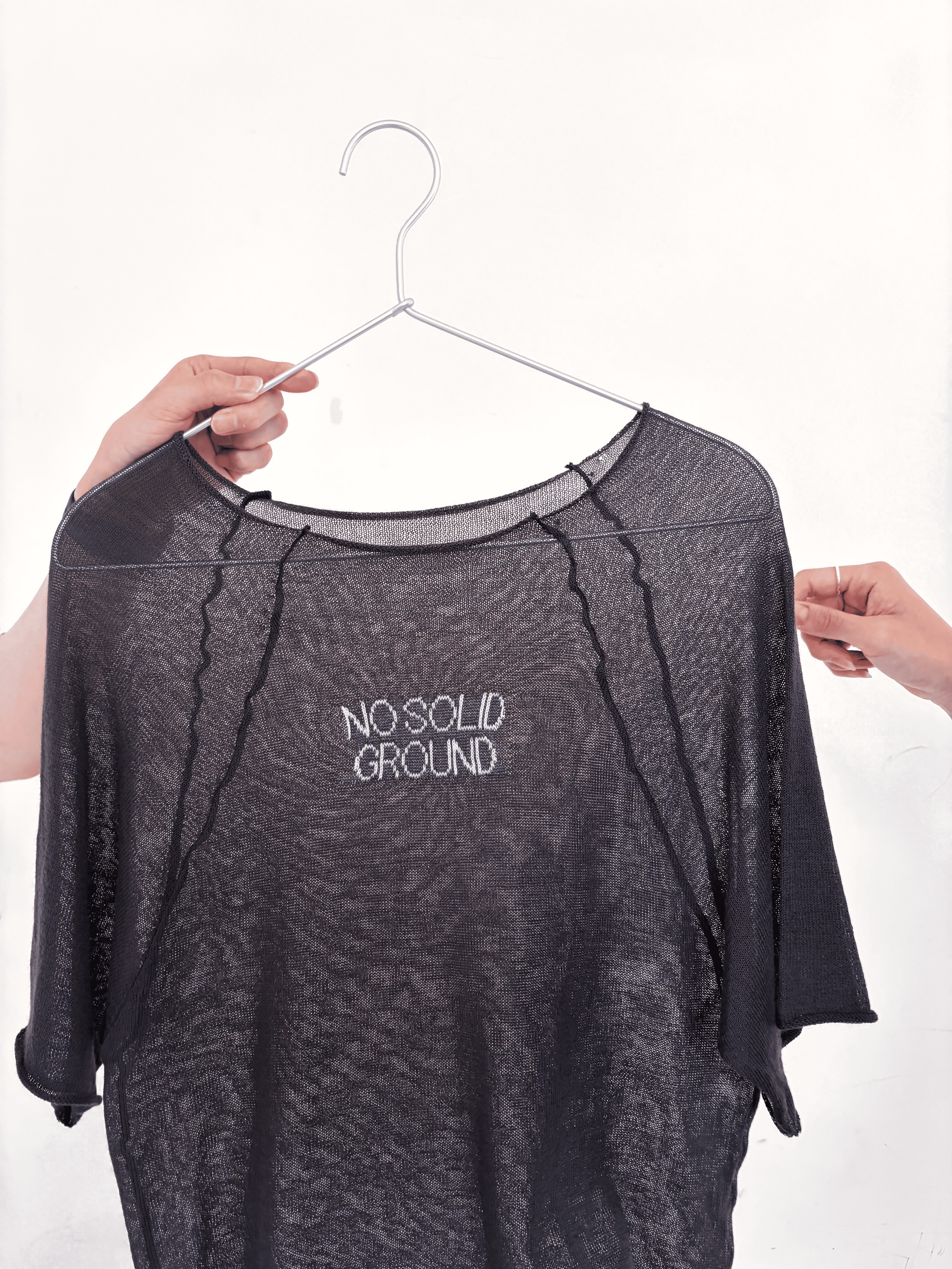 Tranpa Raglan White