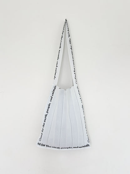 Knitty Anthem White