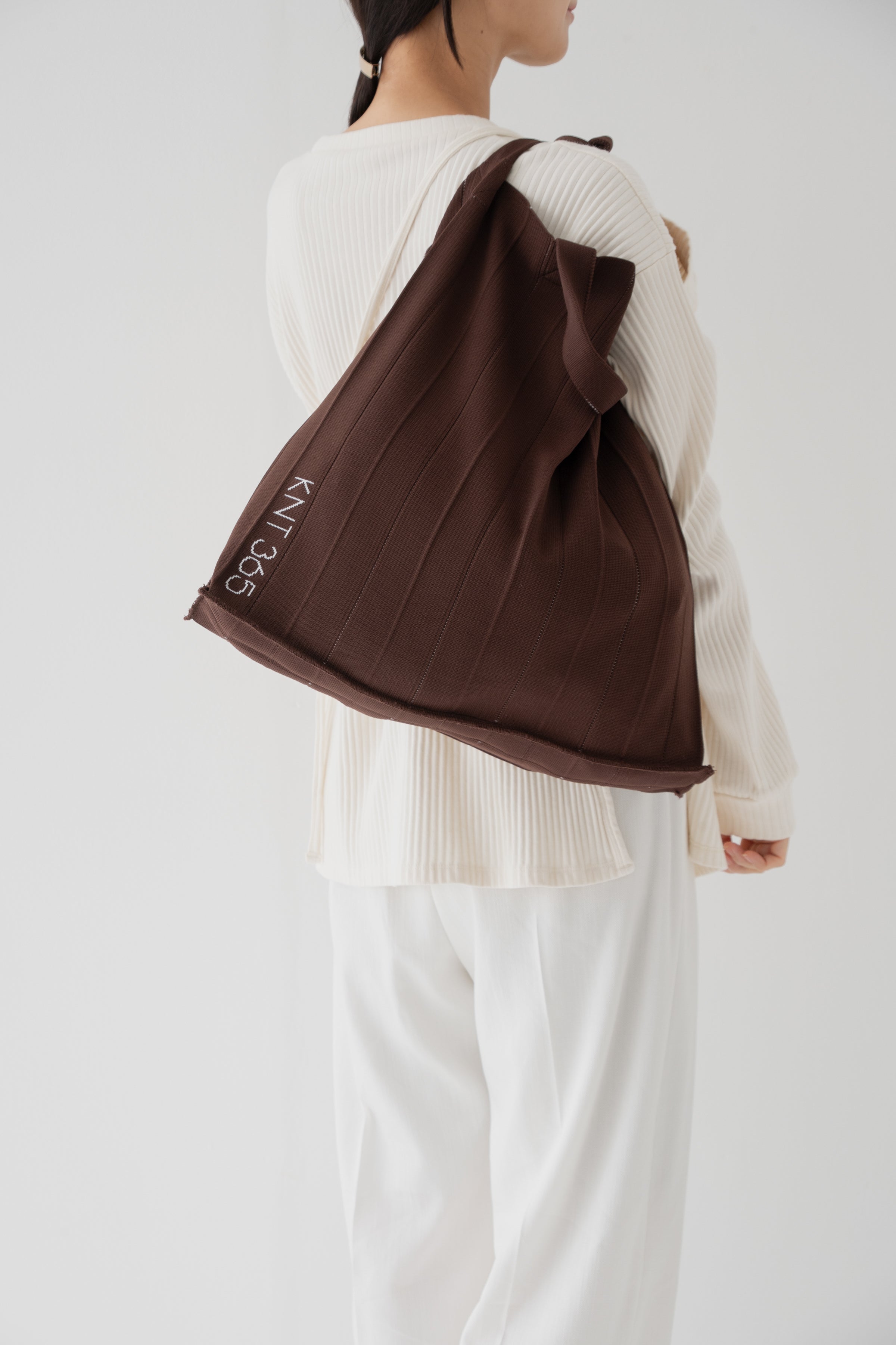 Mam House Logo Brown