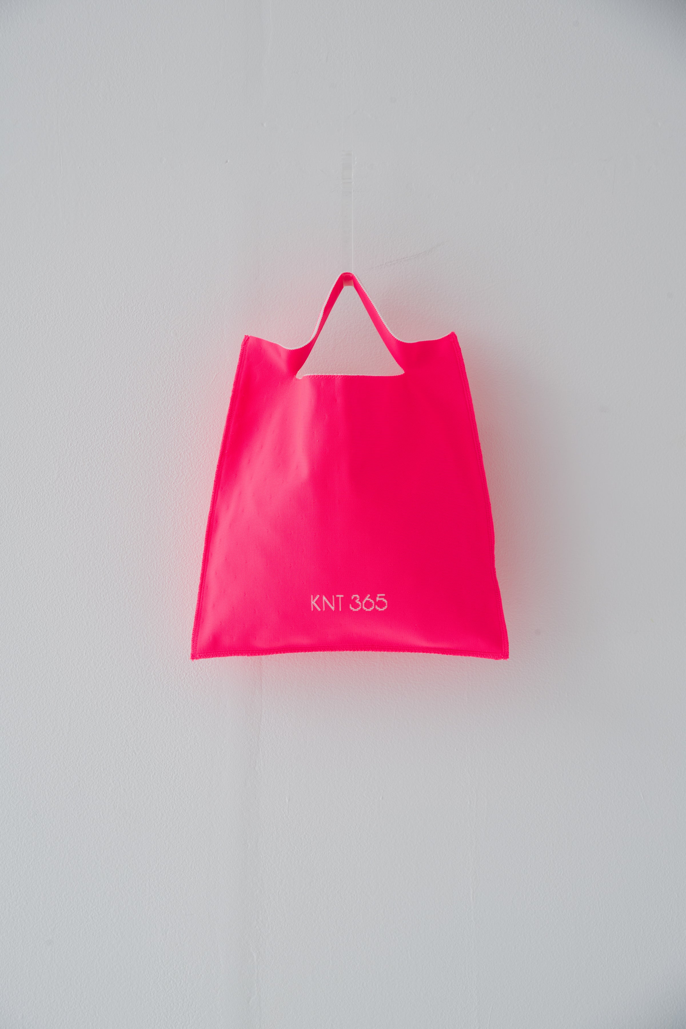 Totty HS Logo Pink