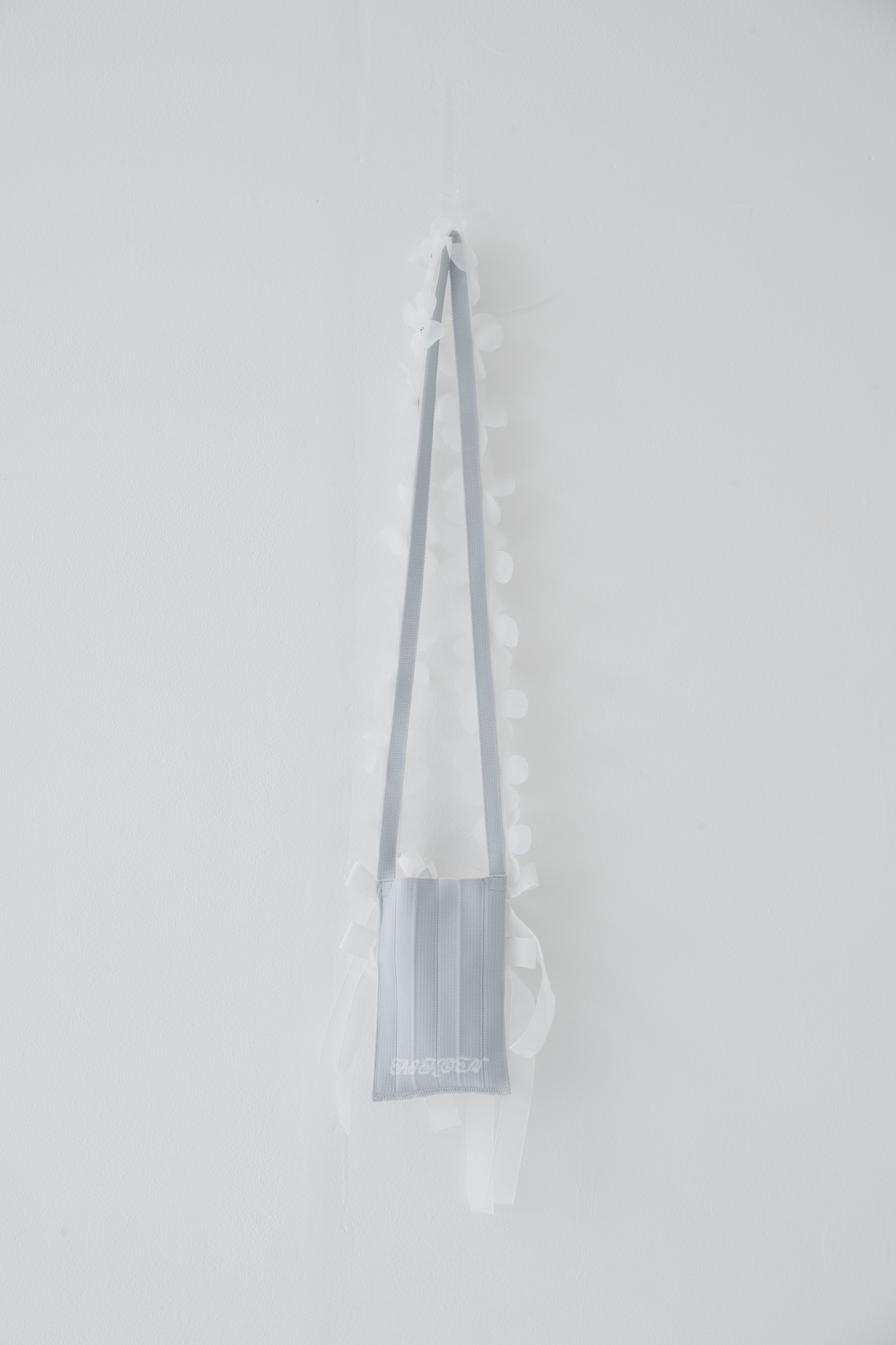 Me-Knitty House AIKON Gray