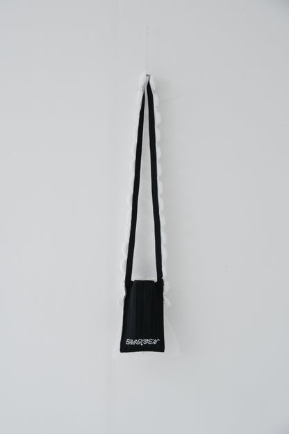 Me-Knitty House AIKON Black