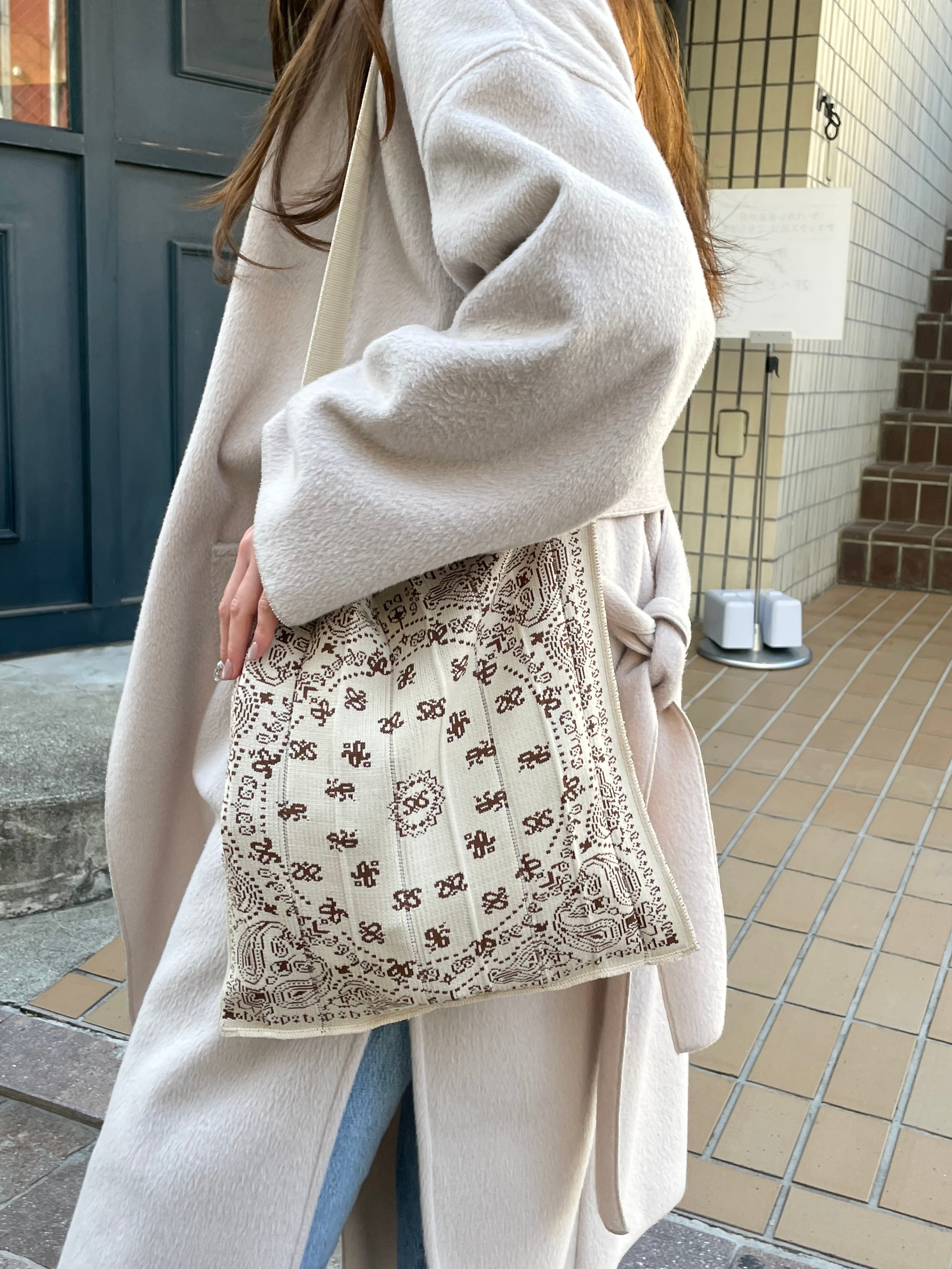 Knitty / Paisley / Beige