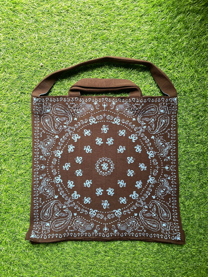 Mam / Paisley / Brown